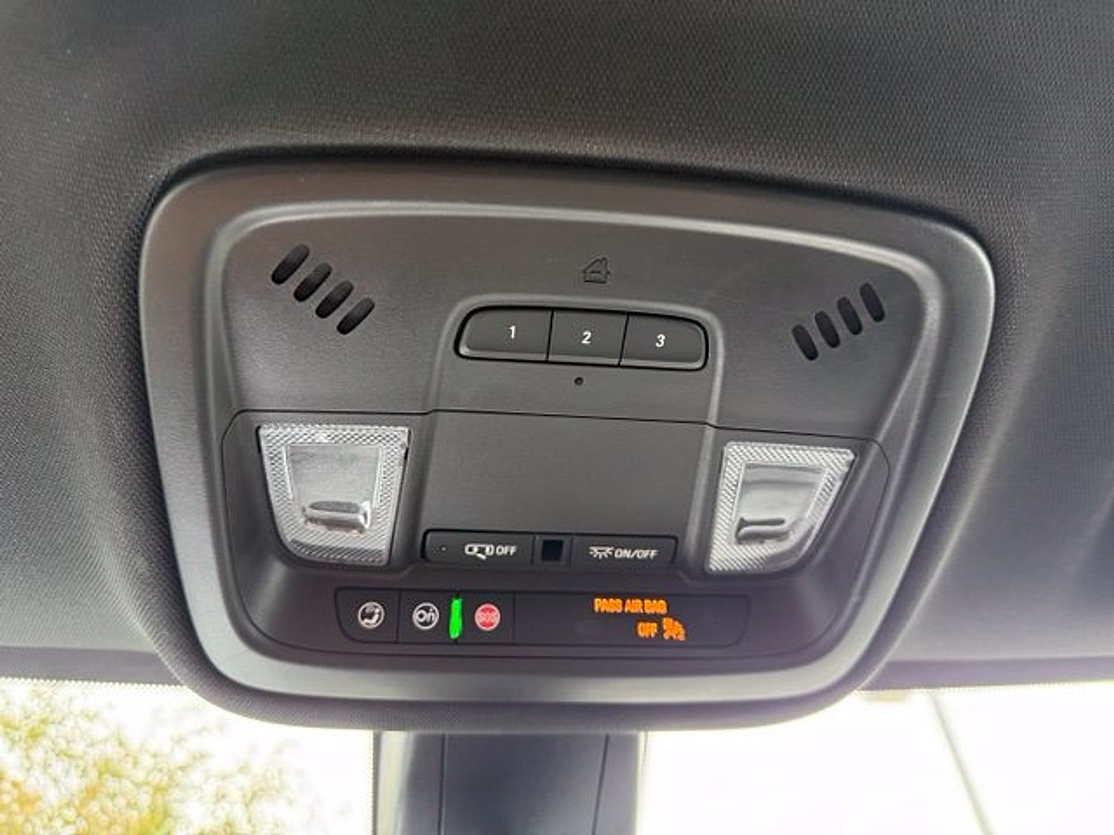 Certified 2024 Chevrolet Traverse LT w/ LPO, Floor Liner Package AWD/4WD image 24