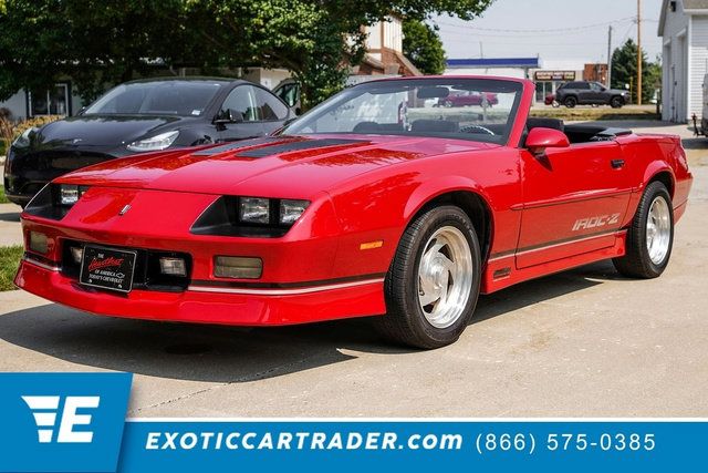 Used 1988 Chevrolet Camaro LT RWD image 1