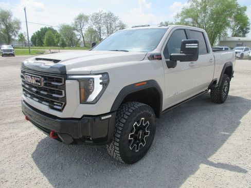 New 2026 GMC Sierra 2500 AT4X AWD/4WD image 11