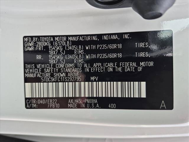 New 2026 Toyota Sienna XLE Woodland Edition AWD/4WD image 17