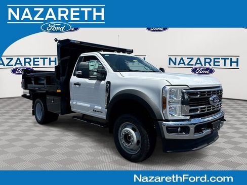 New 2025 Ford F550 4x4 Regular Cab Super Duty image 1