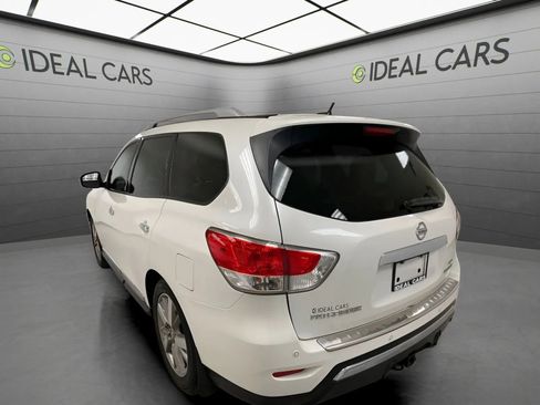 Used 2015 Nissan Pathfinder Platinum w/ Family Entertainment Package AWD/4WD image 7