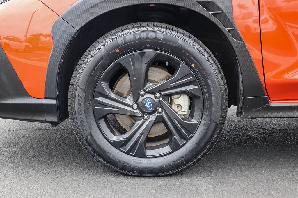 Used 2024 Subaru Crosstrek 2.0i AWD/4WD image 13