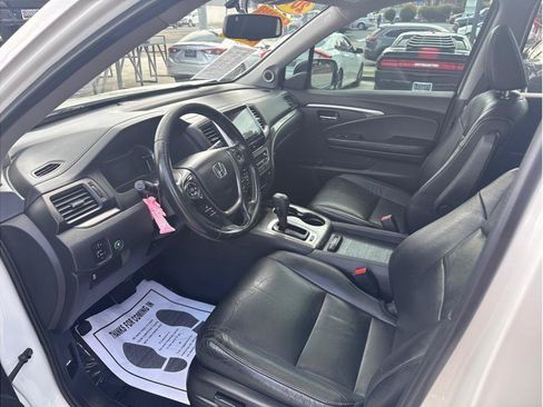 Used 2018 Honda Pilot EX-L image 17
