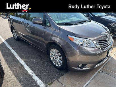 Used 2014 Toyota Sienna XLE
