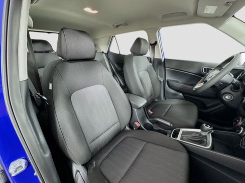 New 2026 Hyundai Venue SE image 27