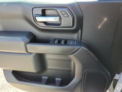 Used 2023 GMC Sierra 1500 Pro w/ Pro Value Package RWD image 18