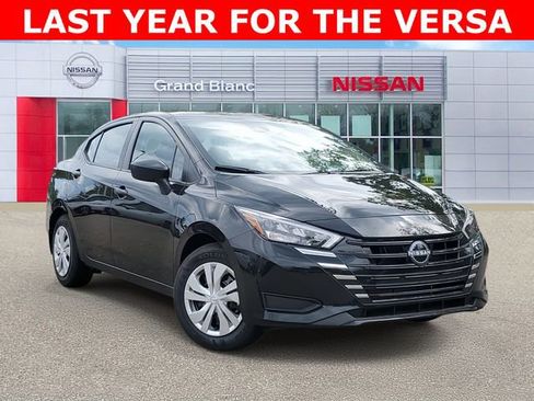 New 2025 Nissan Versa S w/ Trunk Package image 1