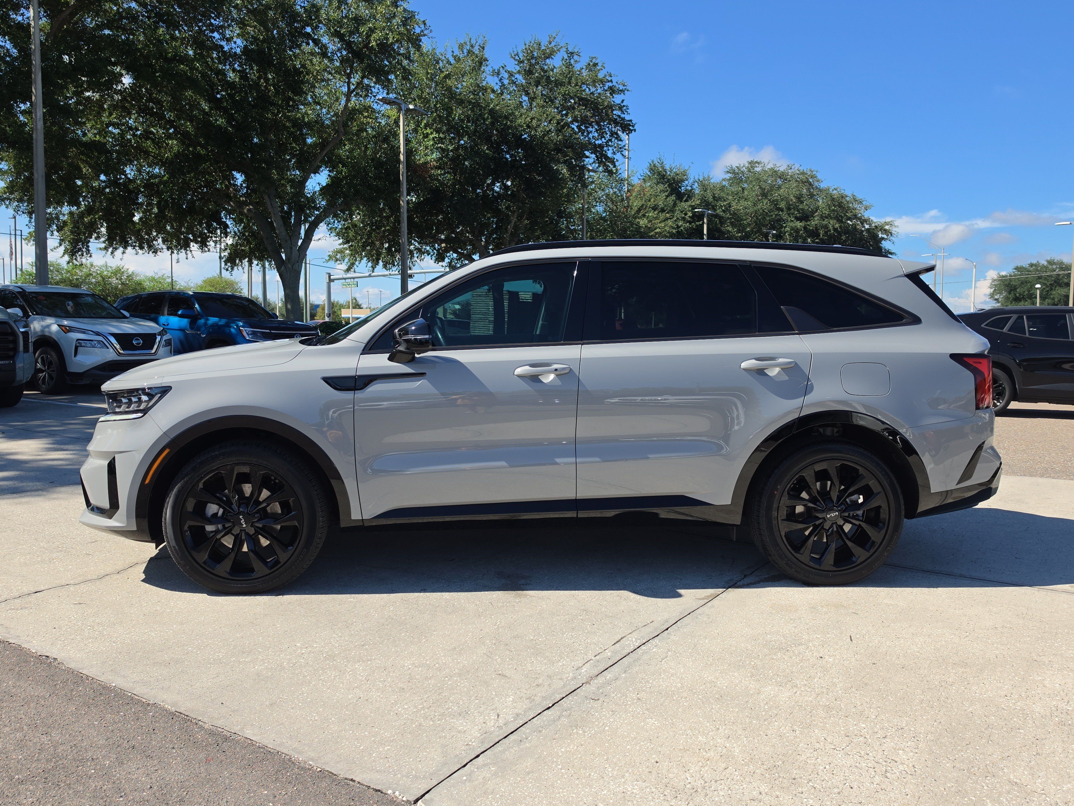 Certified 2022 Kia Sorento SX FWD image 5