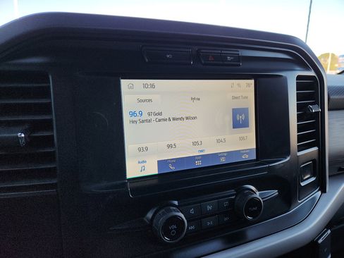 Used 2023 Ford F150 XLT image 19