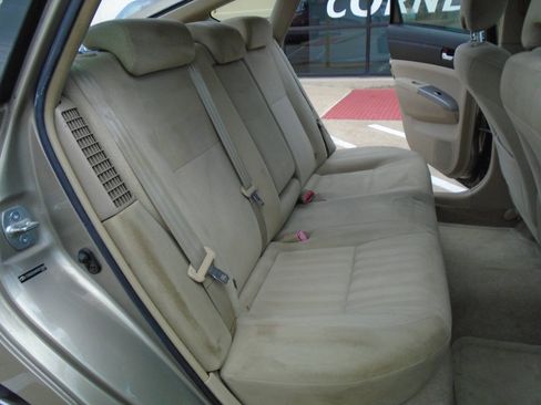 Used 2004 Toyota Prius FWD image 11
