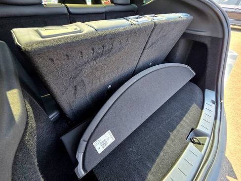 Used 2026 Tesla Model Y AWD image 63