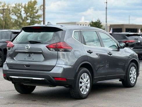 Used 2019 Nissan Rogue S image 42