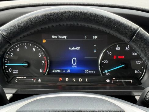 Used 2024 Ford Explorer XLT w/ Class IV Trailer Tow Package AWD/4WD image 31