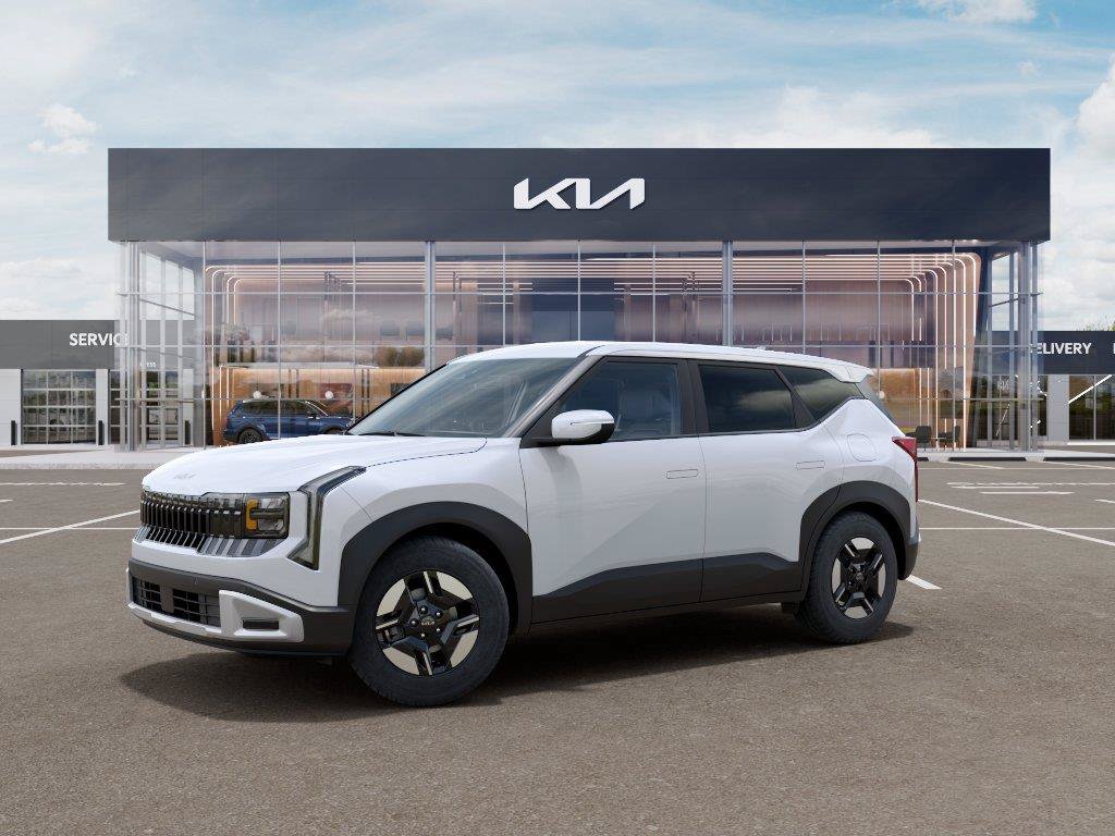 Used 2027 Kia Seltos LX FWD image 3