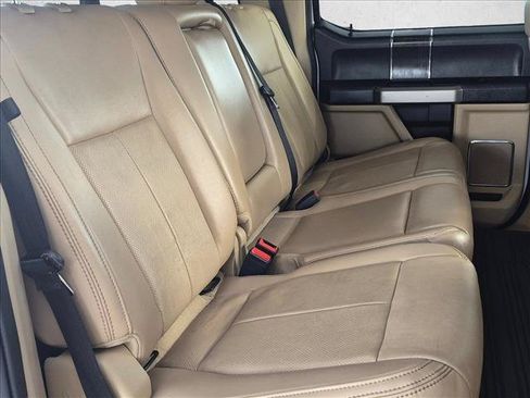 Used 2020 Ford F350 Lariat w/ Lariat Value Package AWD/4WD image 19