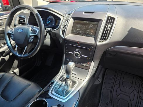 Used 2015 Ford Edge Titanium AWD/4WD image 10