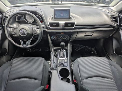Used 2016 MAZDA MAZDA3 i Touring FWD image 13
