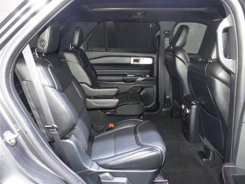 Used 2020 Ford Explorer ST w/ Premium Technology Package AWD/4WD image 29