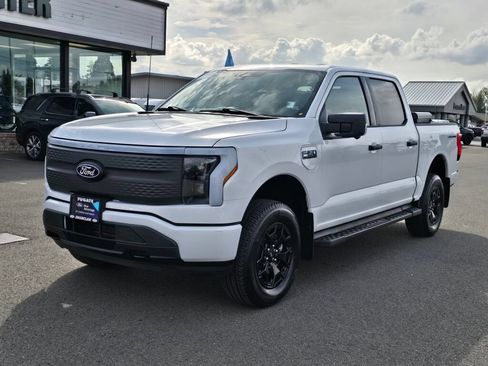 Certified 2025 Ford F150 Lightning XLT AWD/4WD image 2