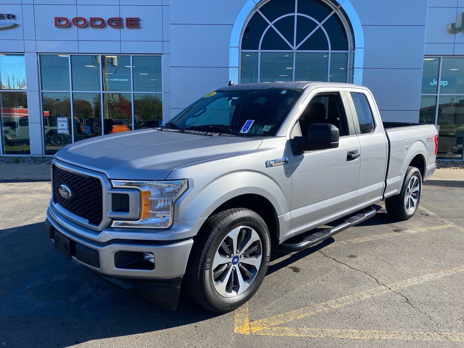 Used 2020 Ford F150 XL w/ Equipment Group 101A Mid RWD image 1