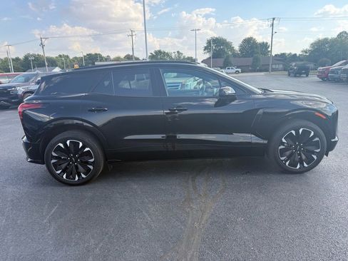 Used 2024 Chevrolet Blazer EV RS image 6