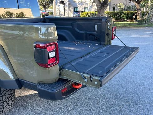 New 2026 Jeep Gladiator Mojave image 33