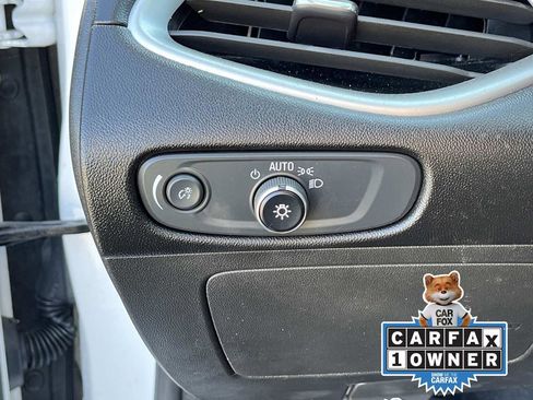 Used 2024 Chevrolet Malibu LT image 28