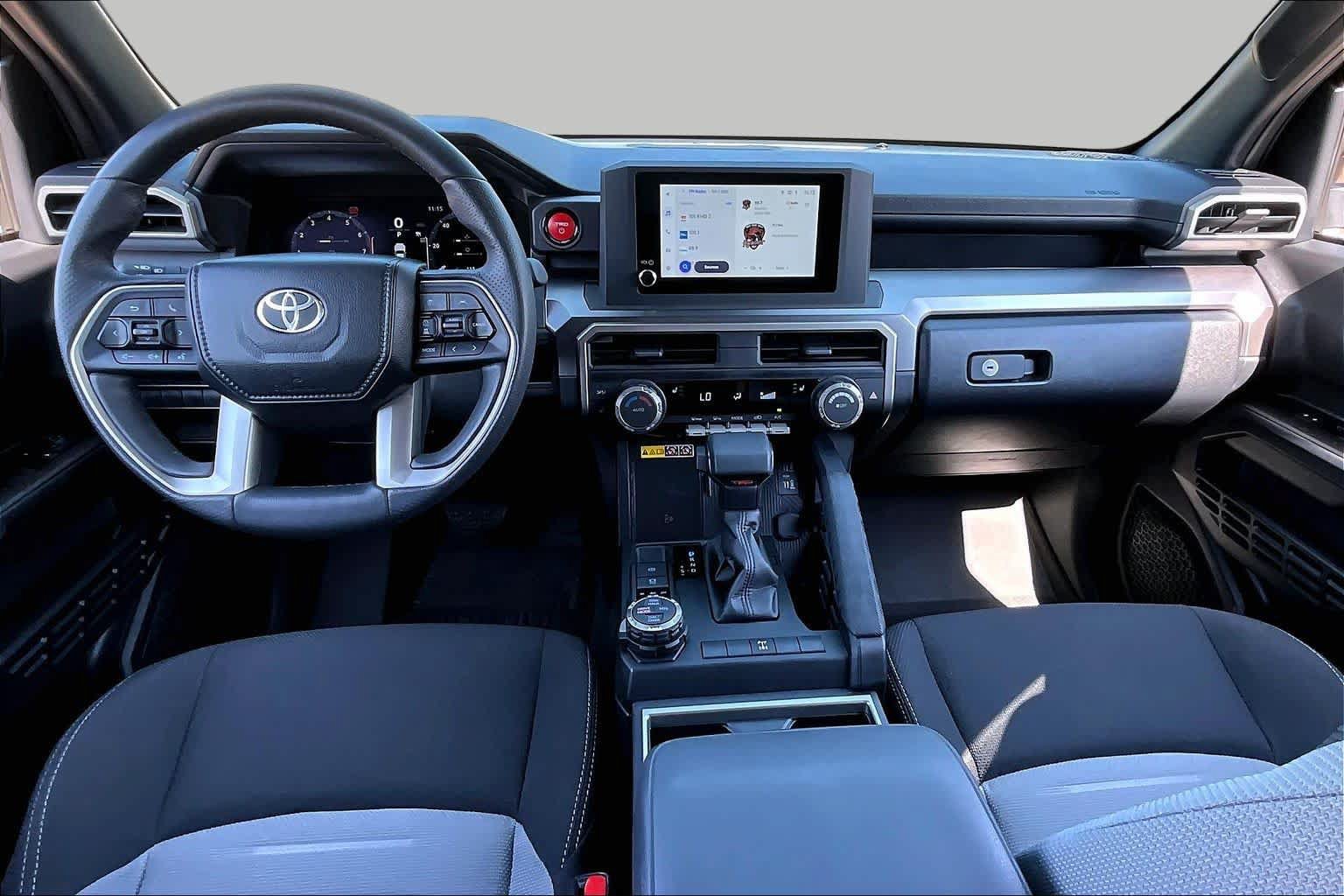 Used 2025 Toyota 4Runner TRD Off-Road AWD/4WD image 13