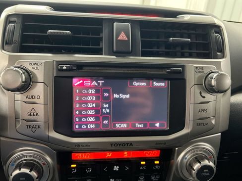 Used 2013 Toyota 4Runner Limited AWD/4WD image 14