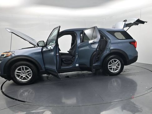 Used 2026 Ford Explorer Active AWD/4WD image 54