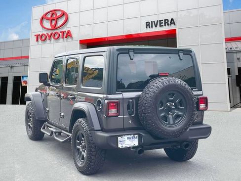 Used 2024 Jeep Wrangler Unlimited Sport AWD/4WD image 9