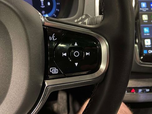 Used 2023 Volvo XC90 B6 Ultimate image 45