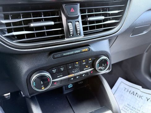 Used 2023 Ford Escape ST-Line image 19