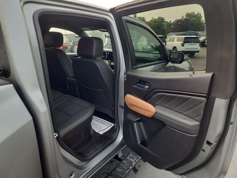 Certified 2026 GMC Canyon AT4 AWD/4WD image 30
