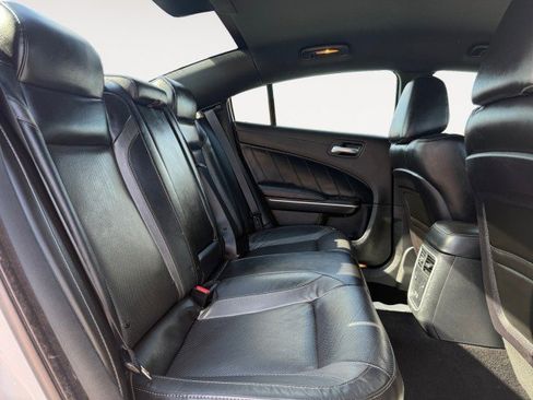 Used 2020 Dodge Charger SXT w/ Plus Group image 12
