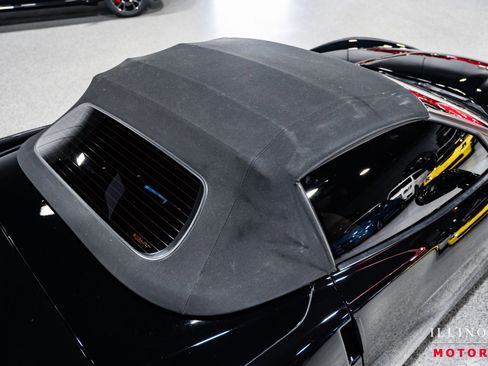 Used 2006 Chevrolet Corvette Convertible w/ Preferred Equipment Group image 35