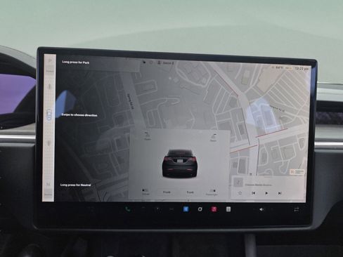 Used 2023 Tesla Model X image 15