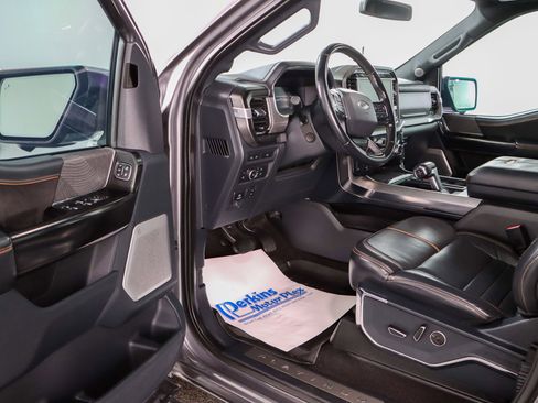 Used 2021 Ford F150 Platinum w/ Equipment Group 701A High AWD/4WD image 3