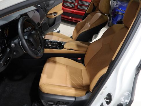 Used 2024 Lexus NX 350h AWD w/ Vision Package image 19