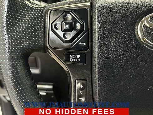 Used 2017 Toyota 4Runner TRD Off-Road image 37