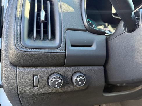 Used 2022 GMC Canyon Elevation w/ Trailering Package image 17