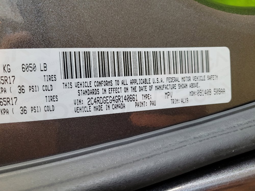 Used 2016 Dodge Grand Caravan R/T w/ Driver Convenience Group FWD image 33