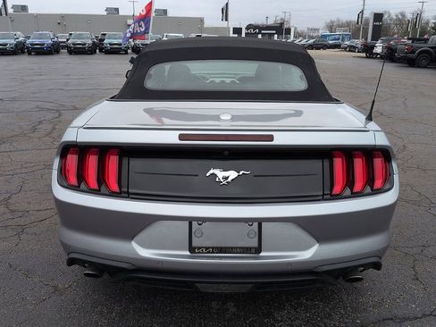 Used 2023 Ford Mustang Premium image 6