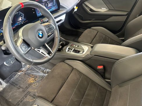 Used 2026 BMW M235i xDrive w/ Technology Package AWD/4WD image 4
