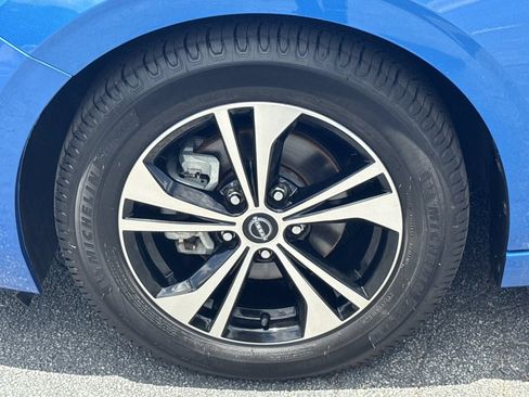 Used 2023 Nissan Sentra SV FWD image 11