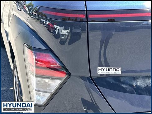 New 2027 Hyundai Kona Limited FWD image 12