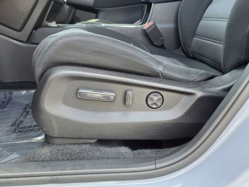 Used 2021 Honda CR-V EX image 14