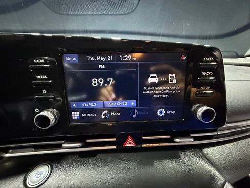 Used 2022 Hyundai Elantra SEL w/ Convenience + Premium Package FWD image 28