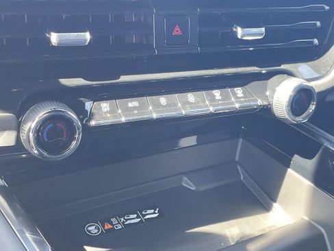 New 2026 Chevrolet Tahoe Premier w/ Sun And Tow Package AWD/4WD image 24